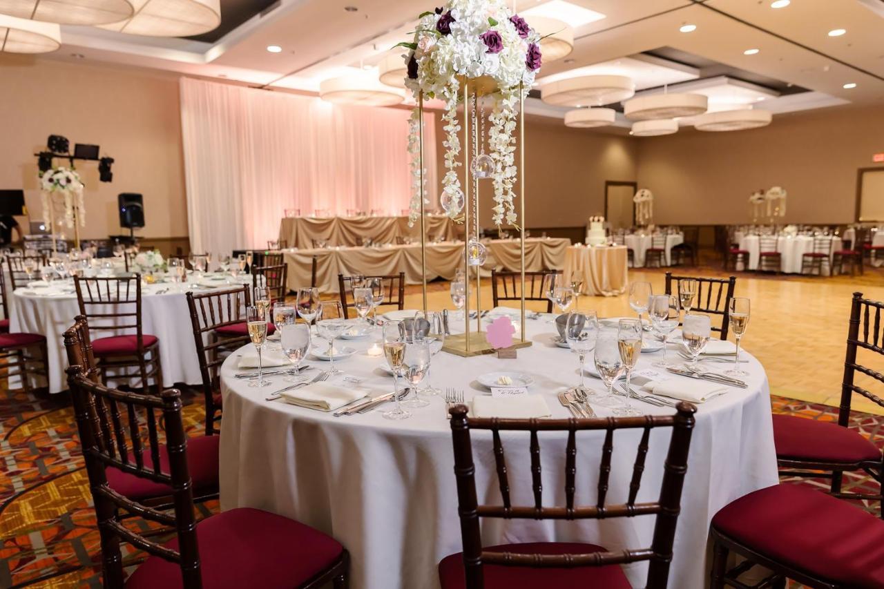 Chicago Marriott Нейпървил Екстериор снимка