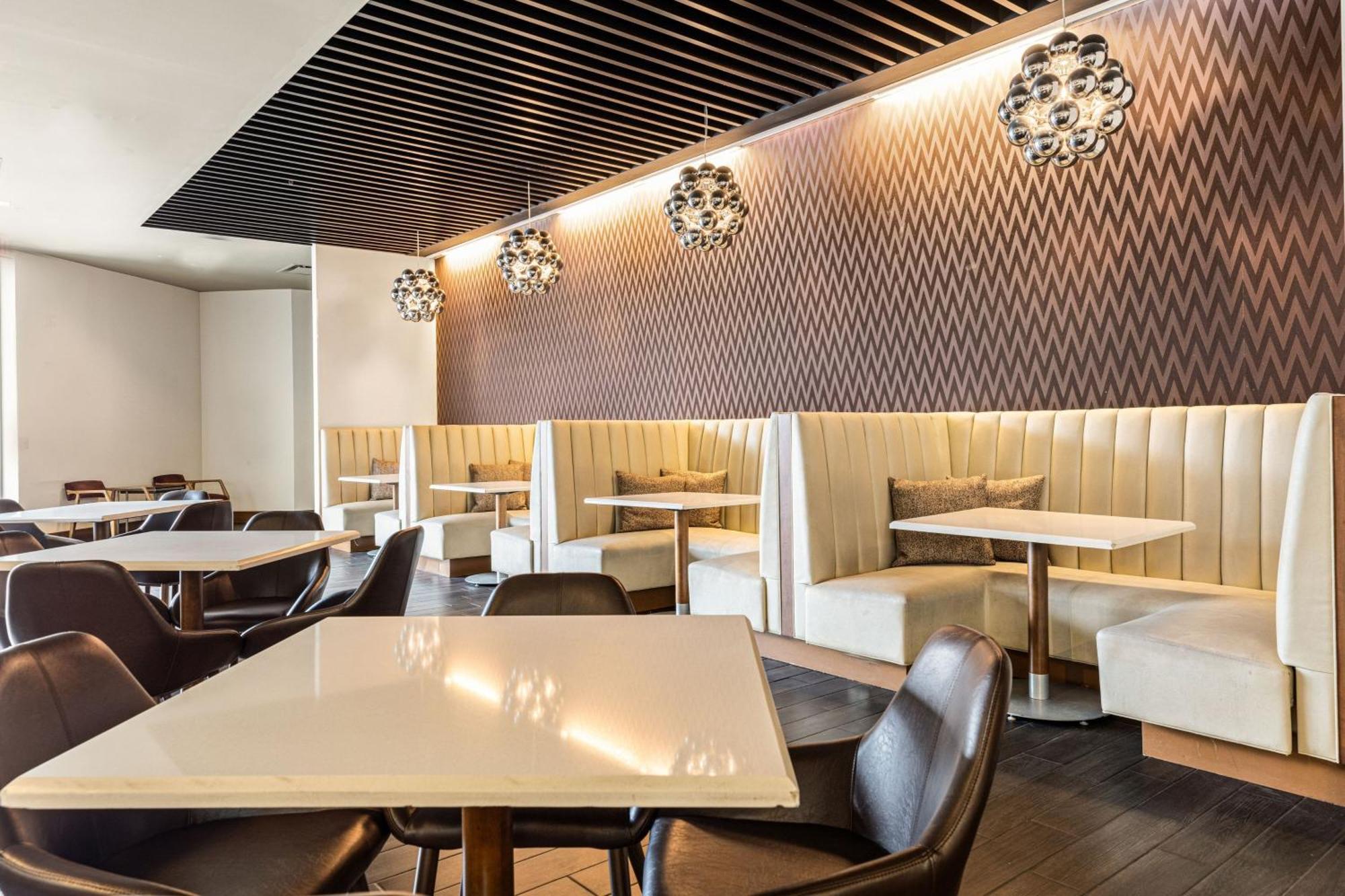 Chicago Marriott Нейпървил Екстериор снимка