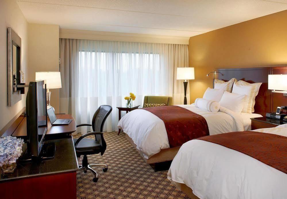 Chicago Marriott Нейпървил Екстериор снимка